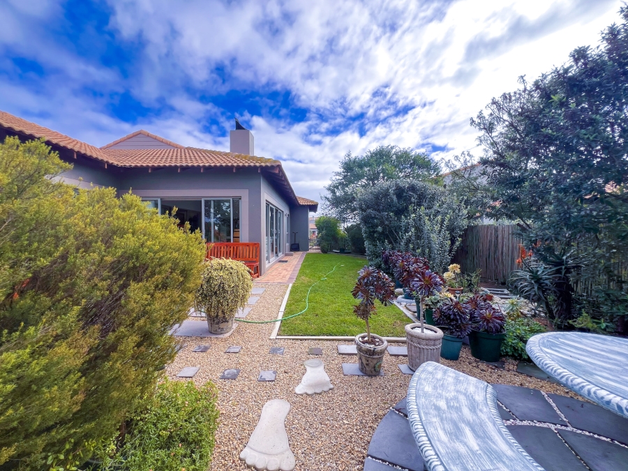 3 Bedroom Property for Sale in Langebaan Country Estate Western Cape